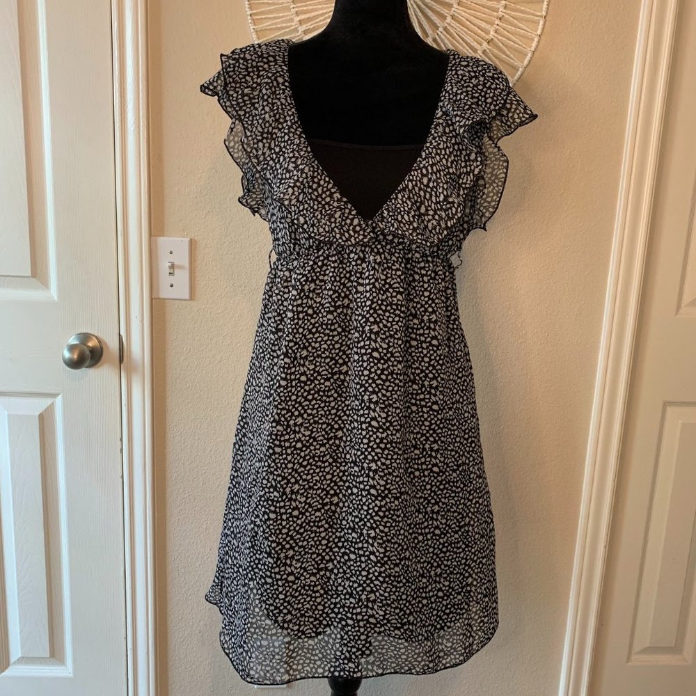 CHARLOTTE RUSSE Black and White Chiffon Dress - Size Small
